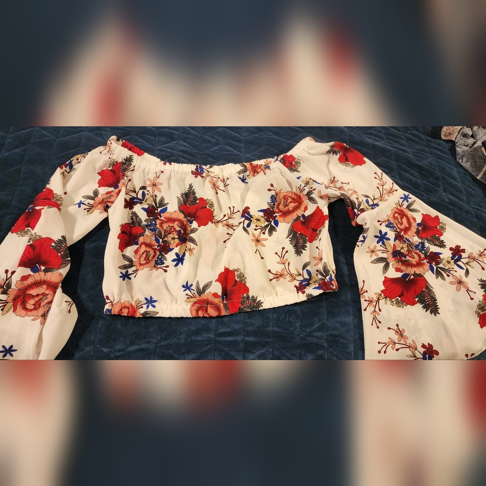 Floral Off-Shoulder Blouse